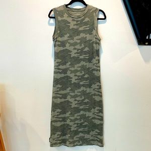 Universal Thread Camo Maxi dress. XS